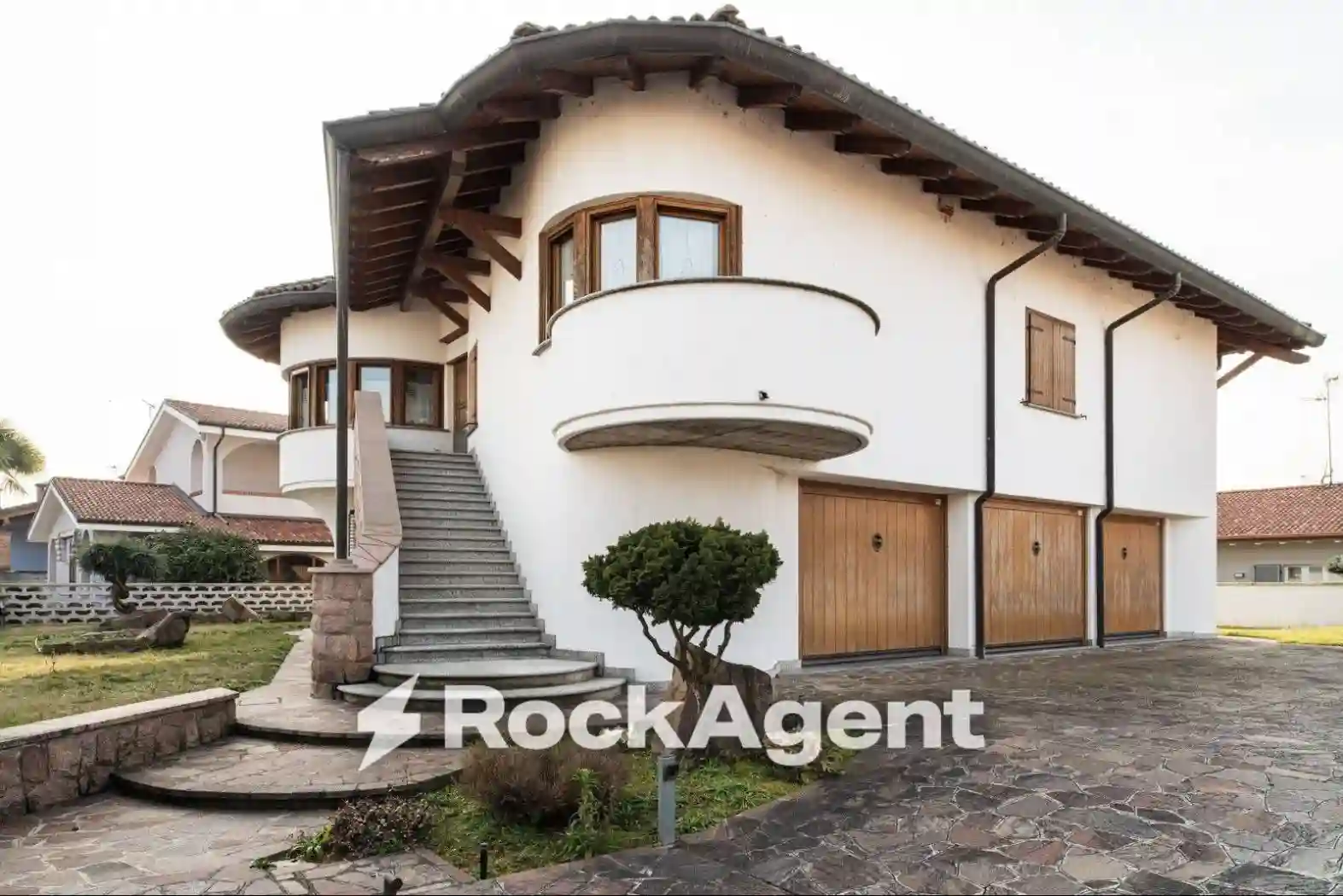 Villa - foto 2