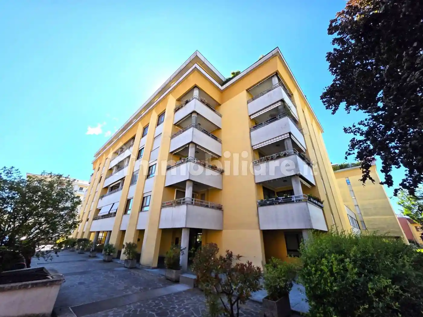 Appartamento in vendita a Legnano
