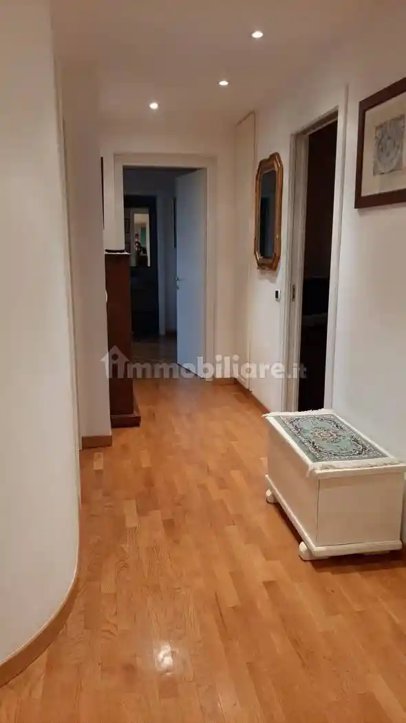 Appartamento in vendita a Piacenza