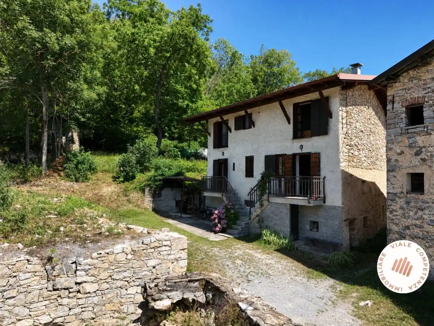 Casa indipendente in vendita a Roaschia