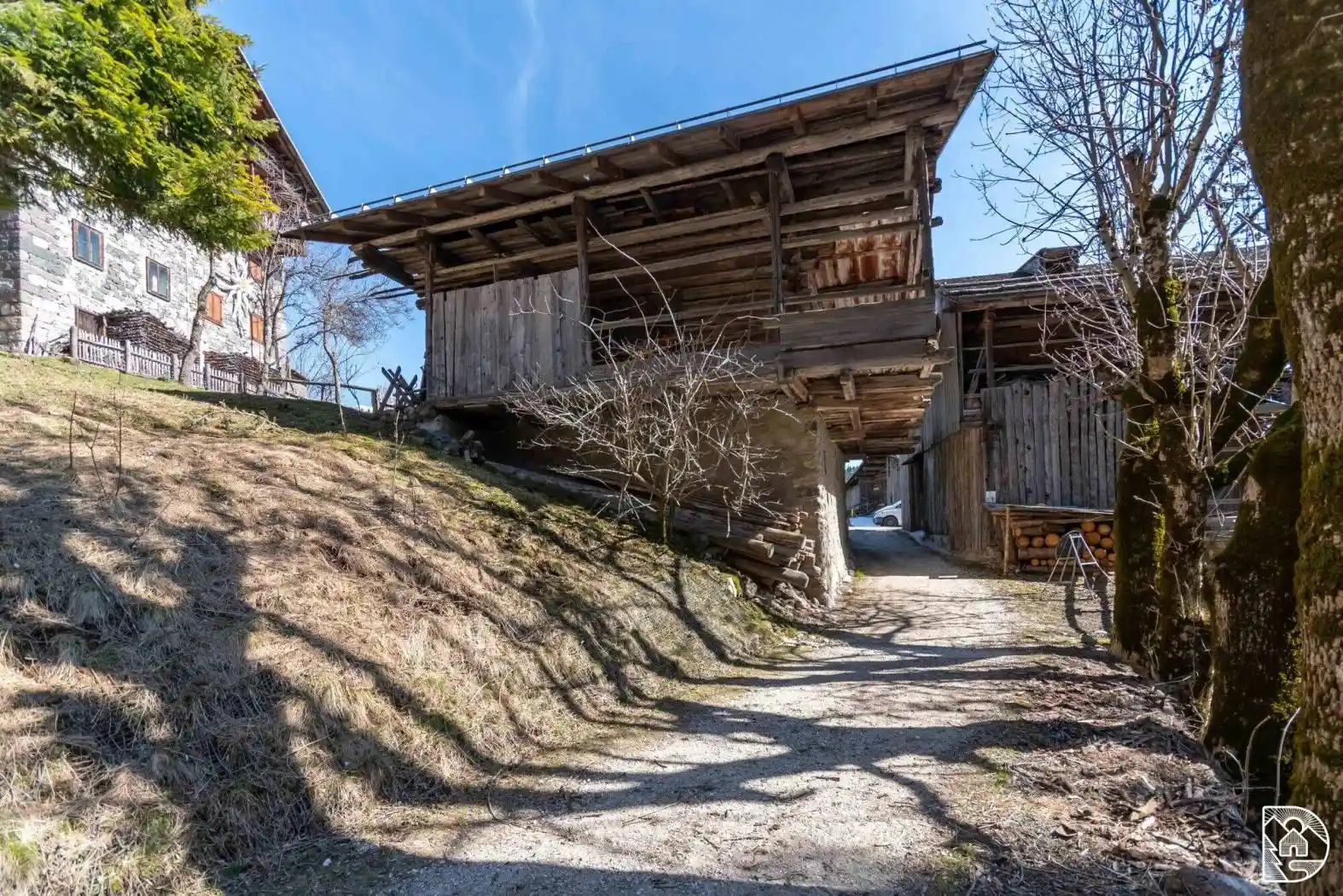 Rustico - Casale in vendita a Vallada Agordina