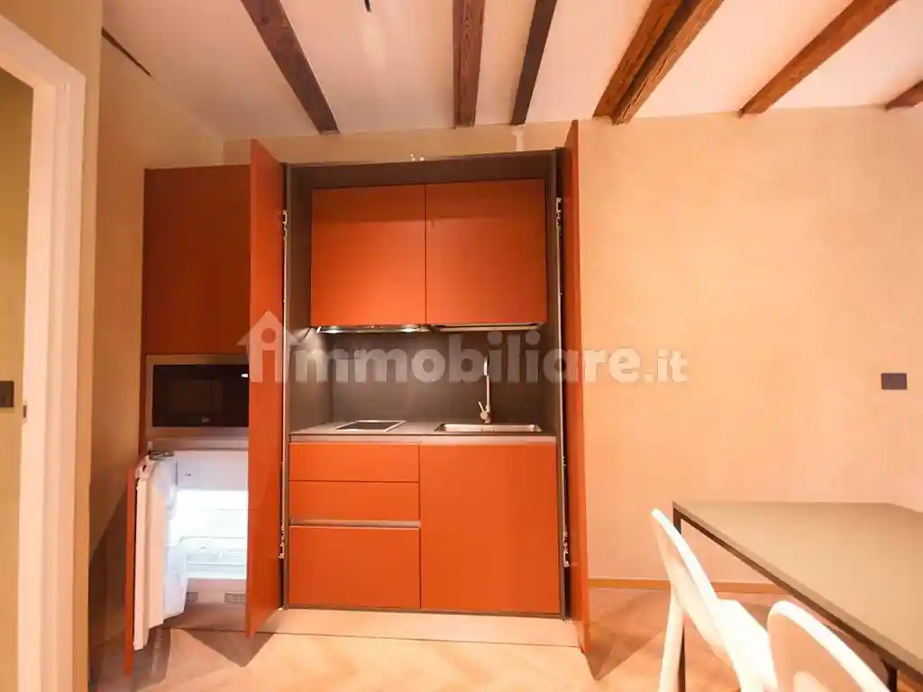 Appartamento in affitto a Verona