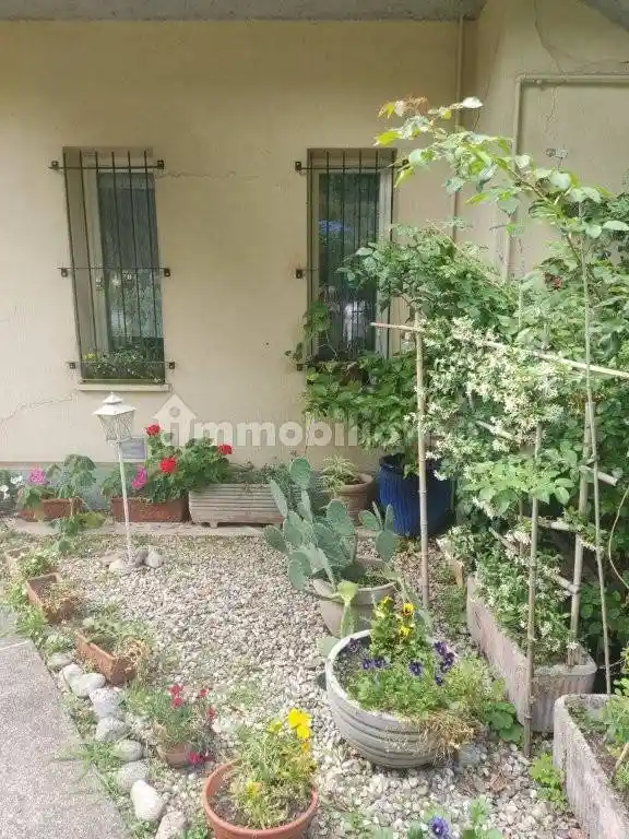 Appartamento in vendita a Lavena Ponte Tresa