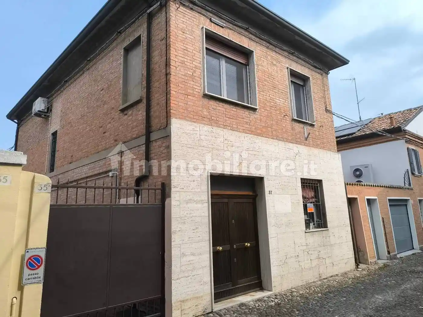 Casa indipendente in vendita a Ferrara