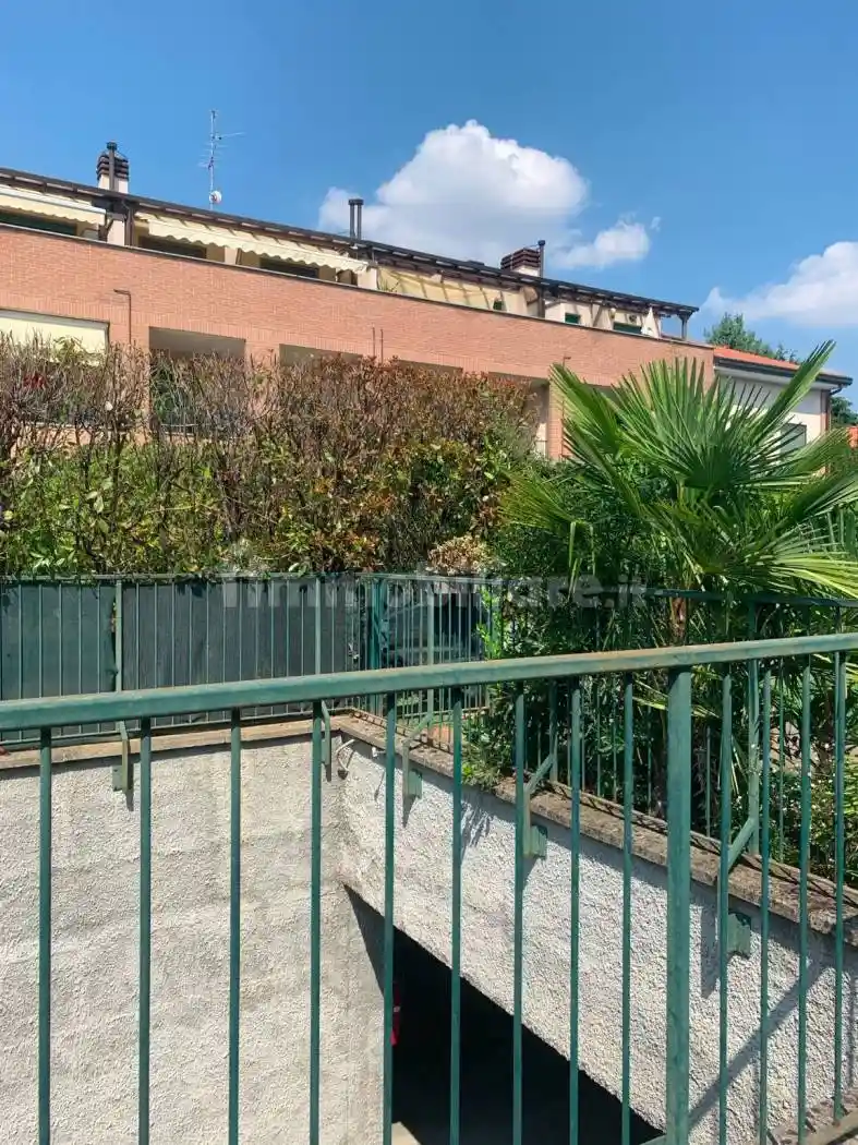 Appartamento in affitto a Arcore