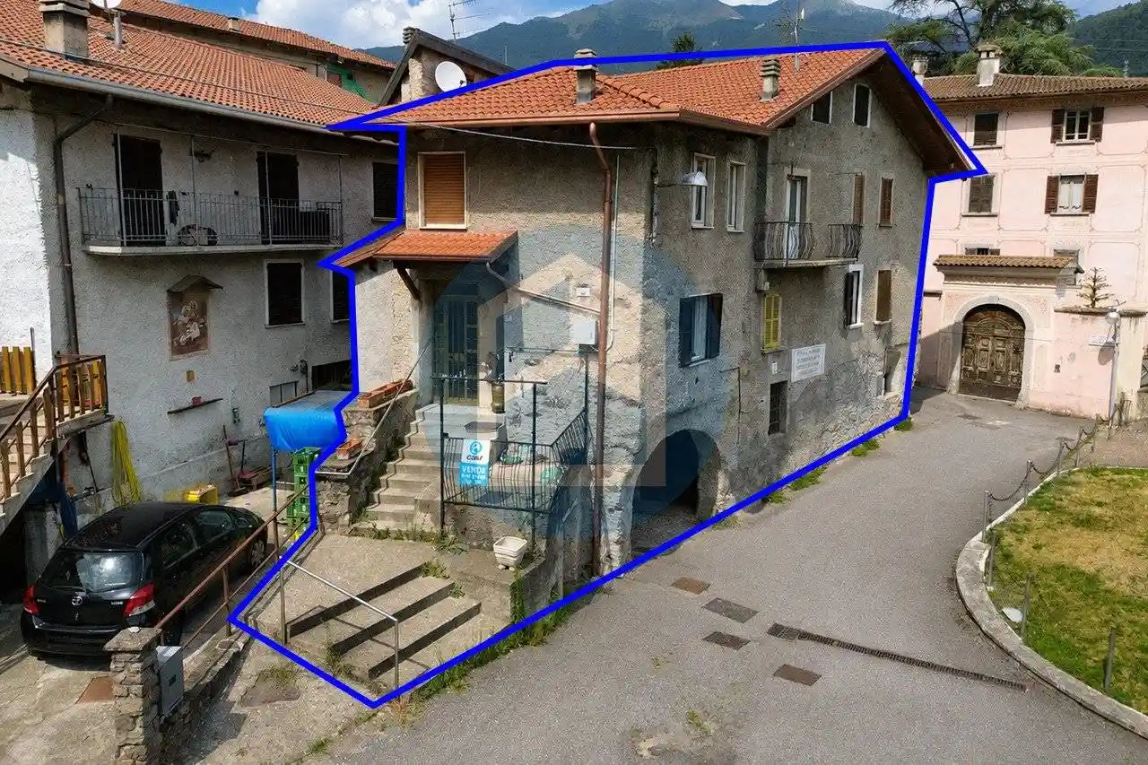 Casa indipendente in vendita a Sellero