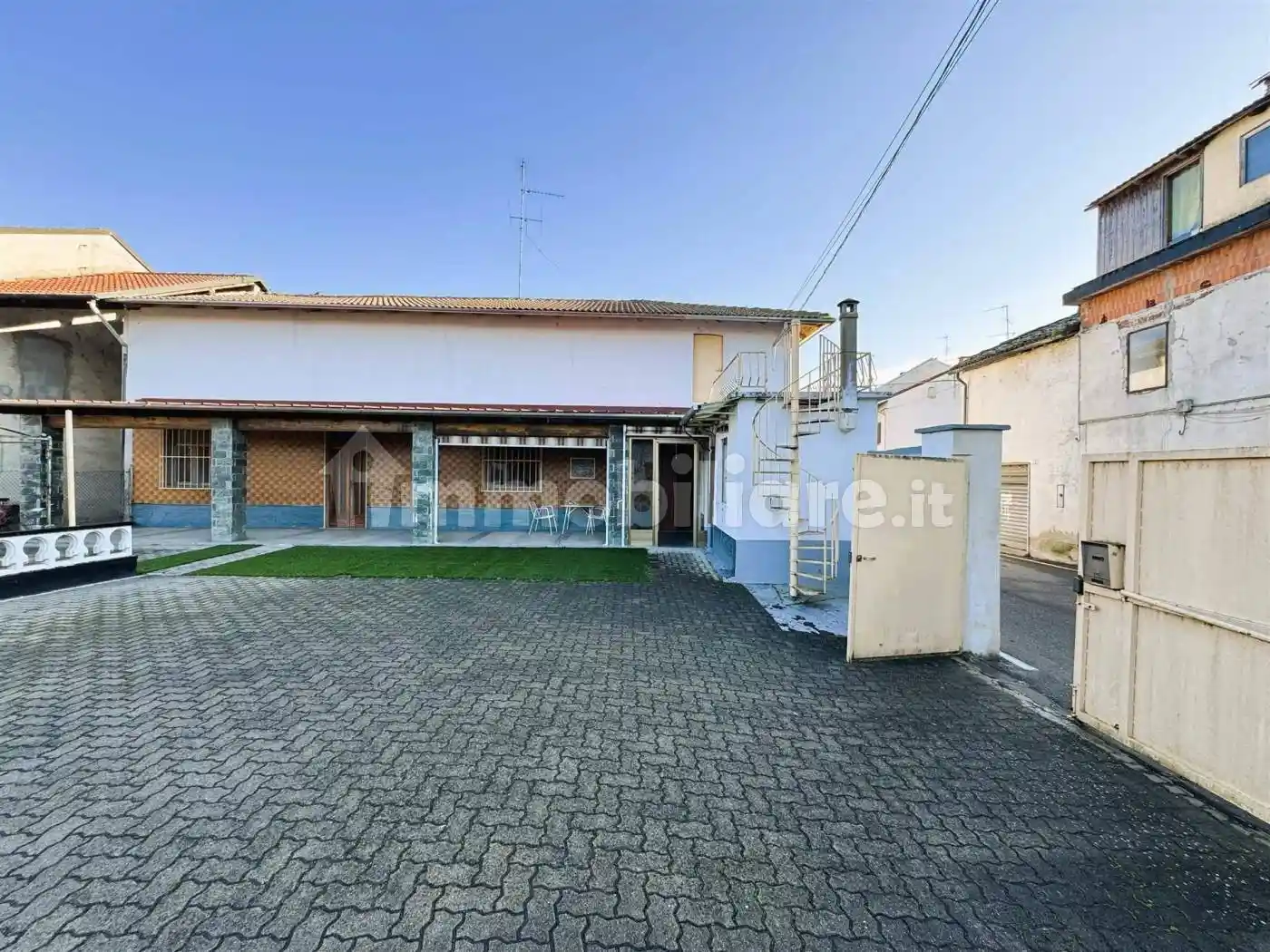Casa indipendente in vendita a Motta de' Conti