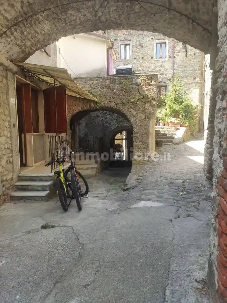Appartamento in vendita a Fivizzano