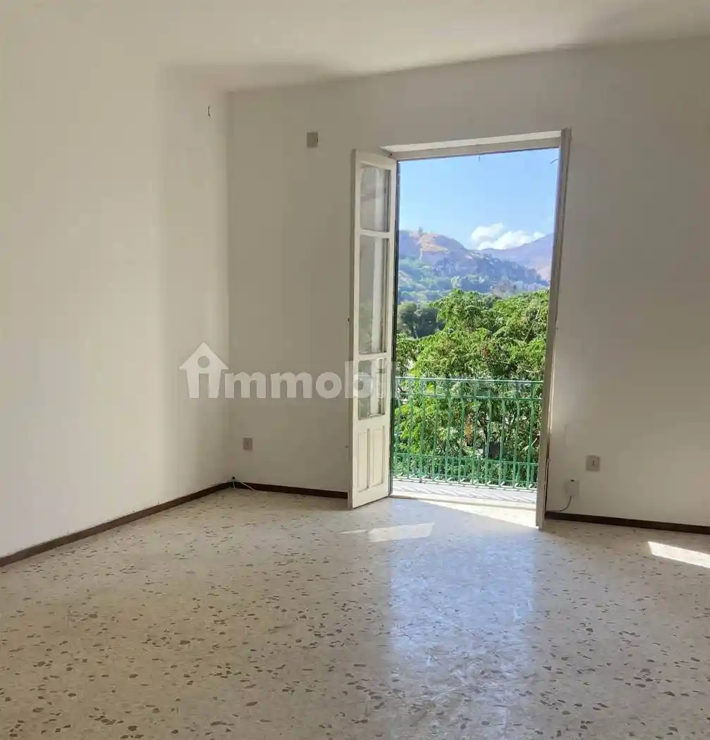 Appartamento in vendita a Palermo