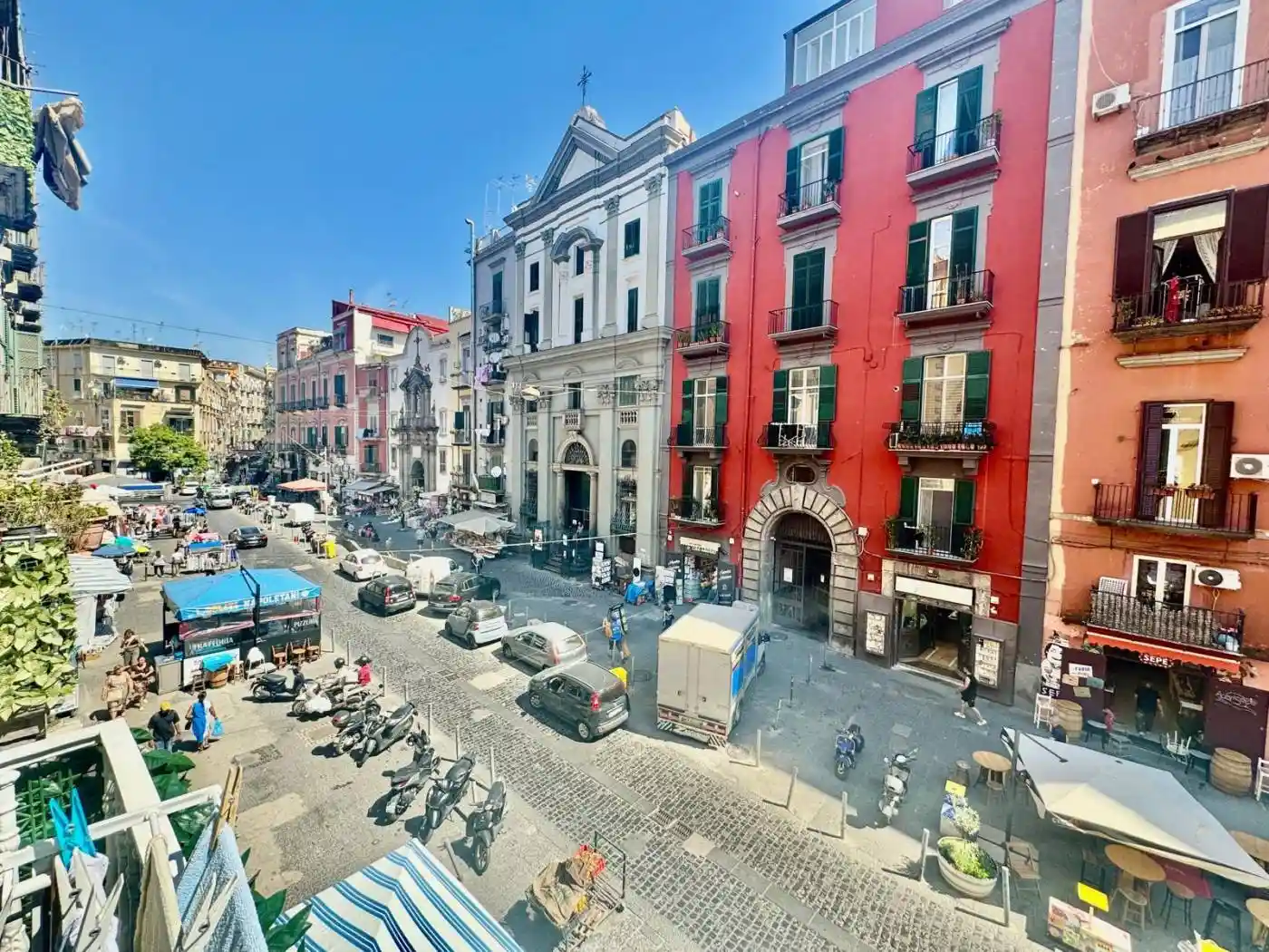 Appartamento in vendita a Napoli