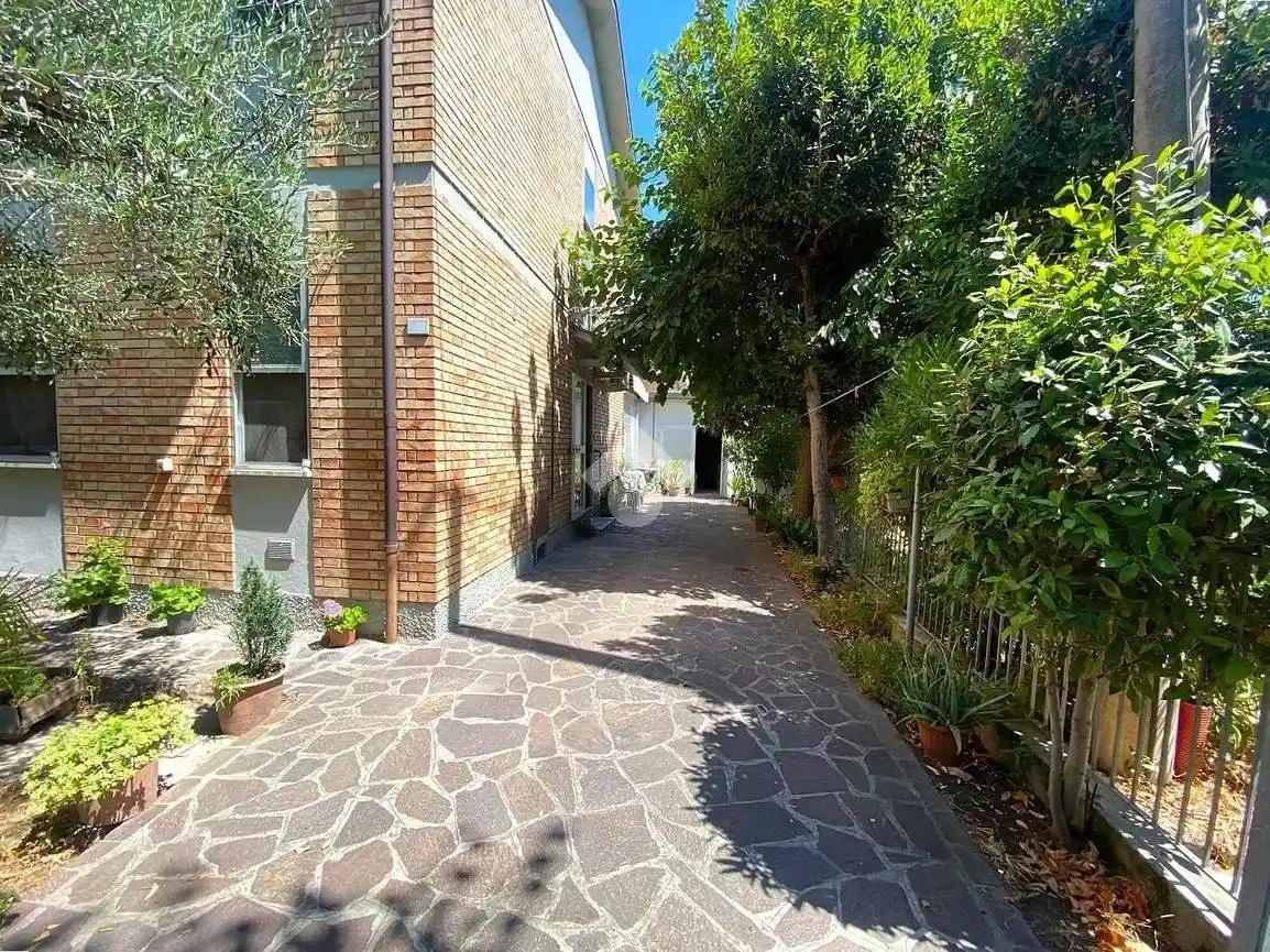 Casa indipendente in vendita a Meldola