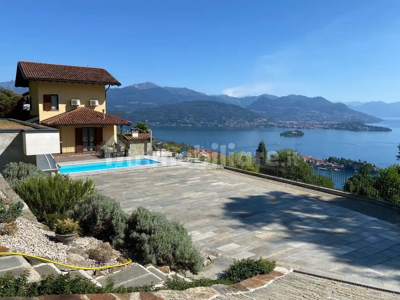 Villa in vendita a Stresa