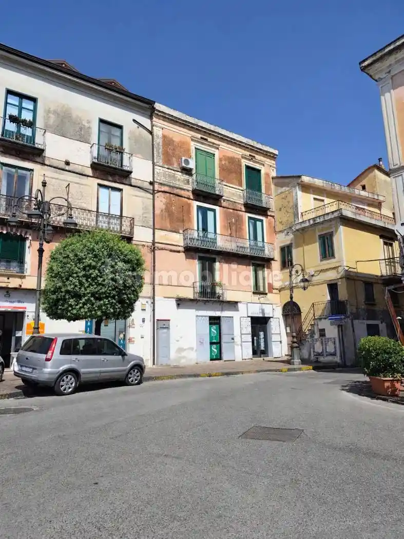 Appartamento in vendita a Montecorvino Rovella