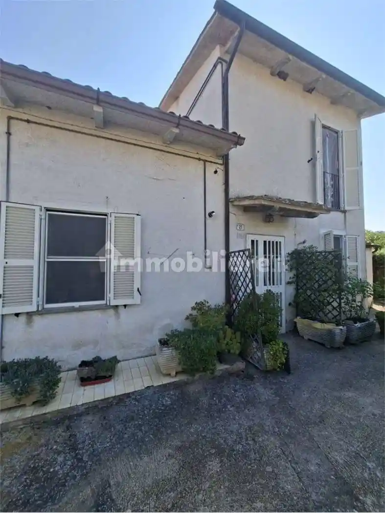Appartamento in vendita a Vetralla