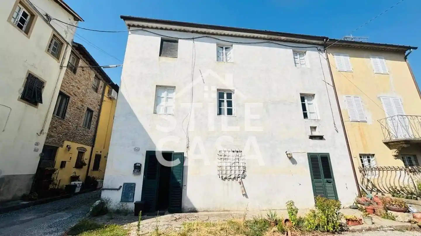 Casa indipendente in vendita a Lucca