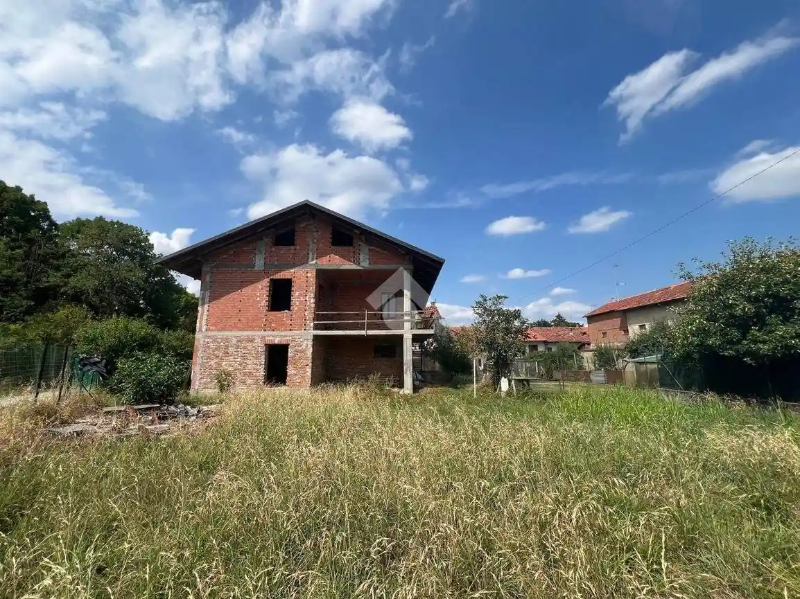 Casa indipendente in vendita a San Carlo Canavese