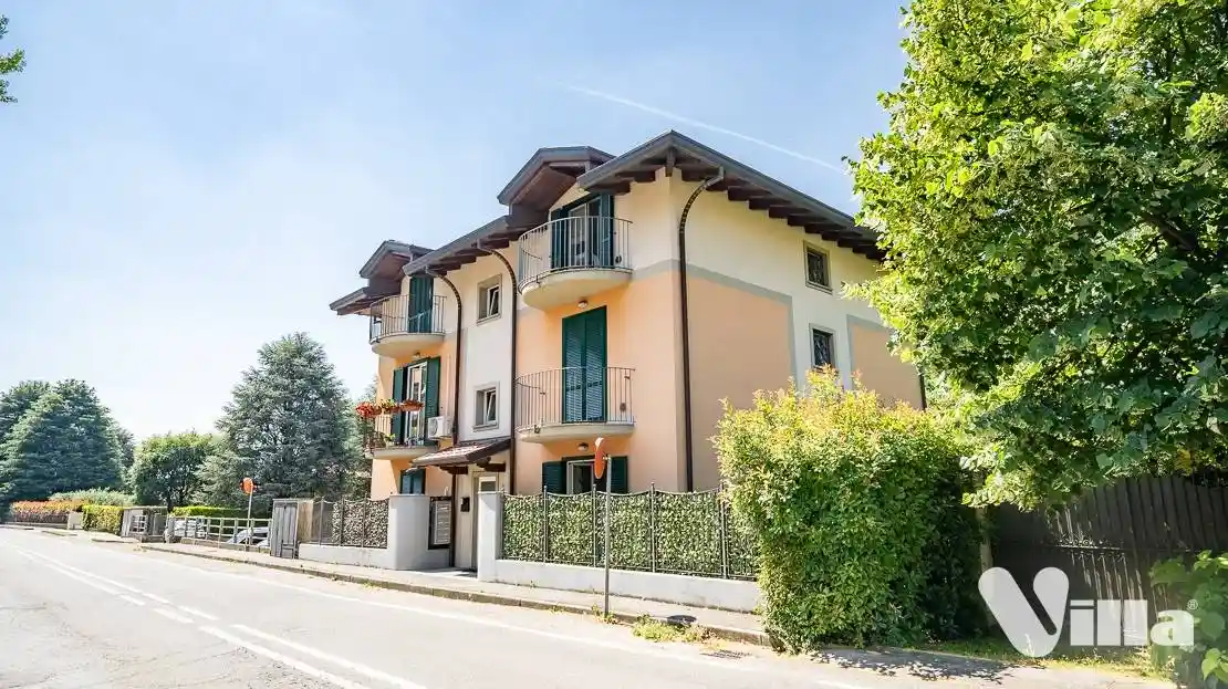 Appartamento in vendita a Castello di Brianza