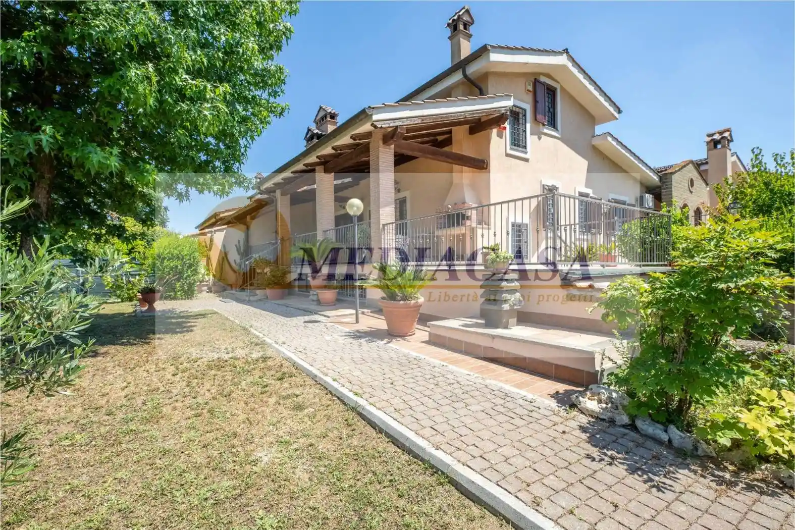 Villa in vendita a Roma