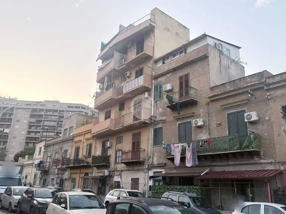 Appartamento in vendita a Palermo
