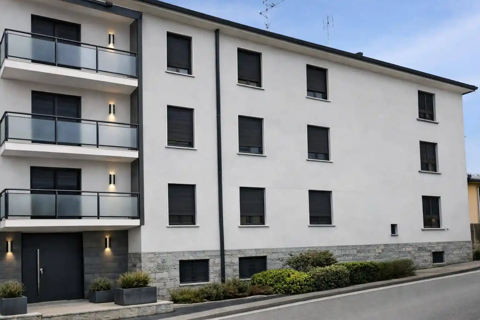 Casa indipendente in vendita a Lozza