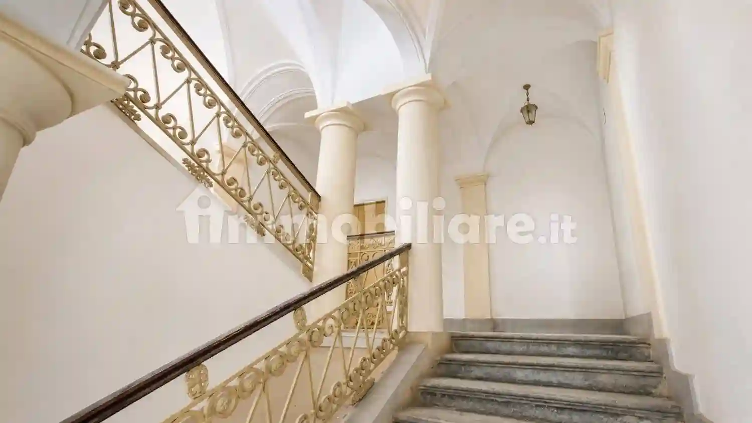 Palazzo - Edificio - foto 2