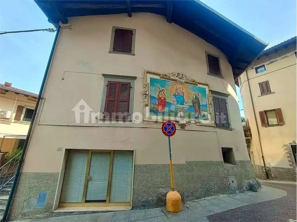 Casa indipendente in vendita a Pian Camuno