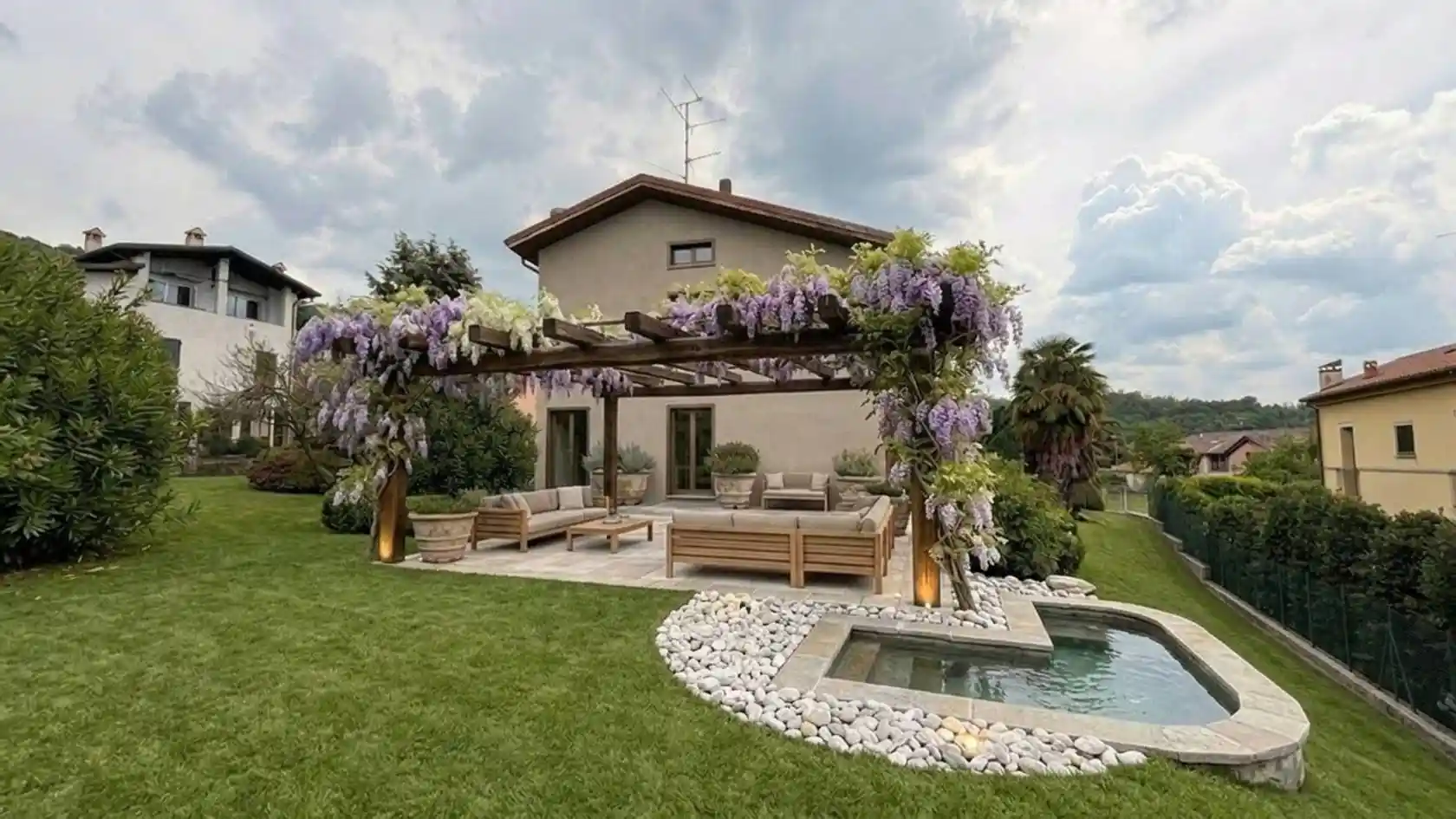 Villa in vendita a Oggiono