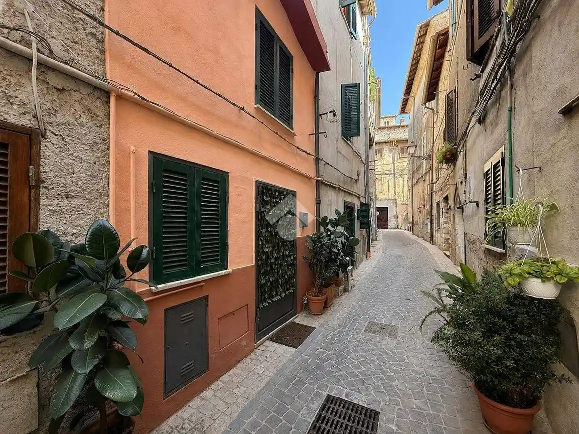 Appartamento in vendita a Sezze