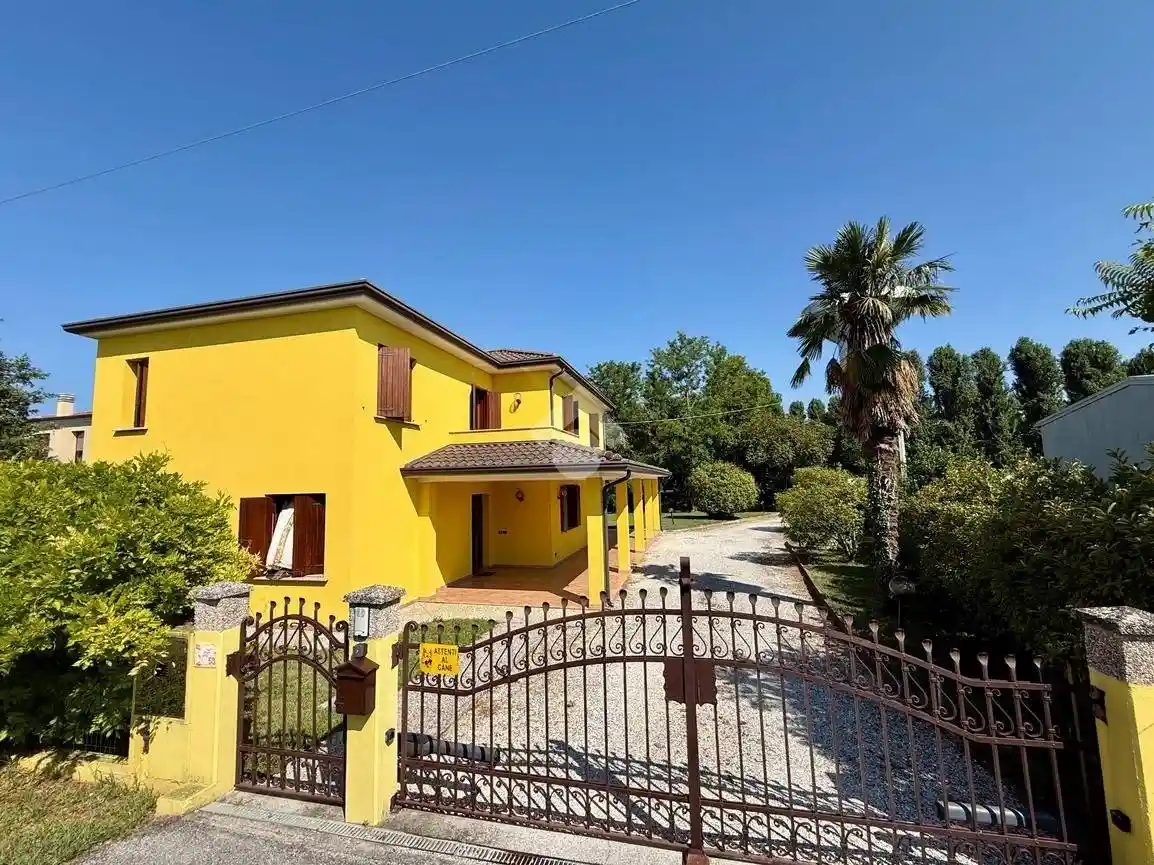 Casa indipendente in vendita a Pravisdomini