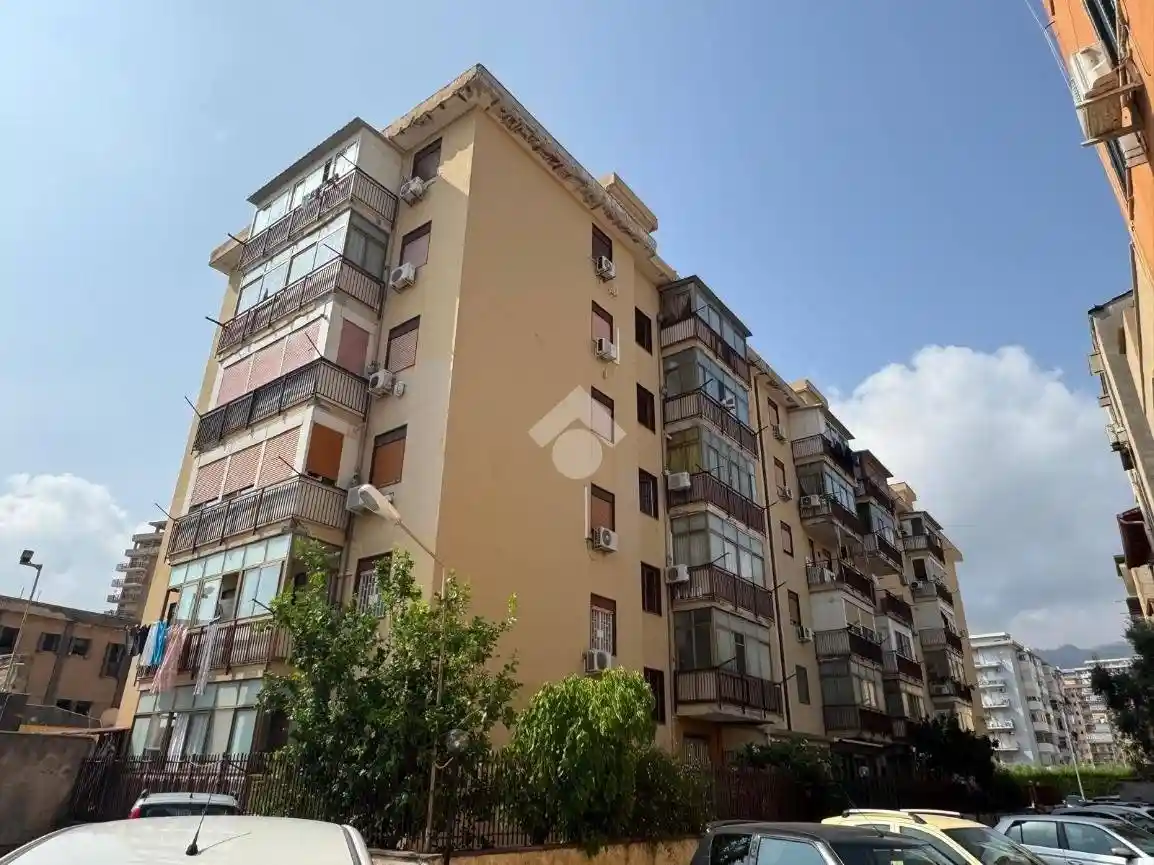 Appartamento in vendita a Palermo