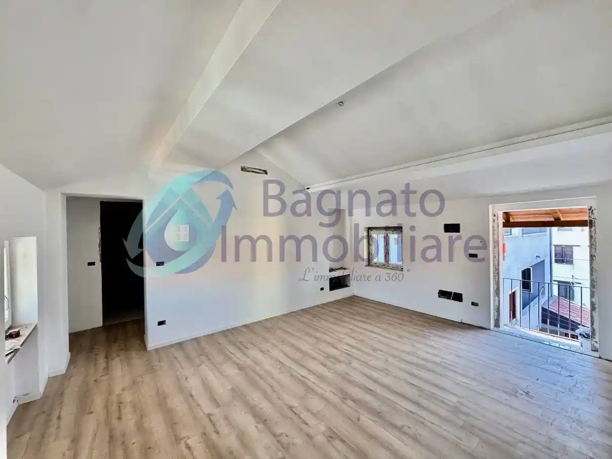 Appartamento in vendita a Galliate