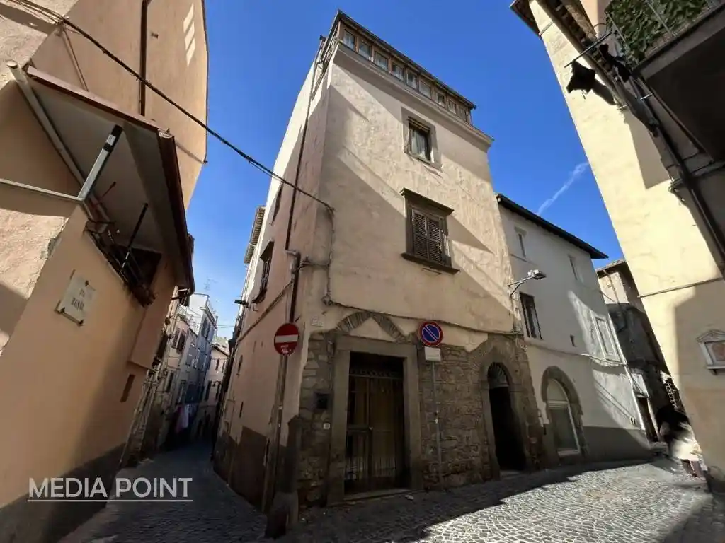 Appartamento in vendita a Viterbo