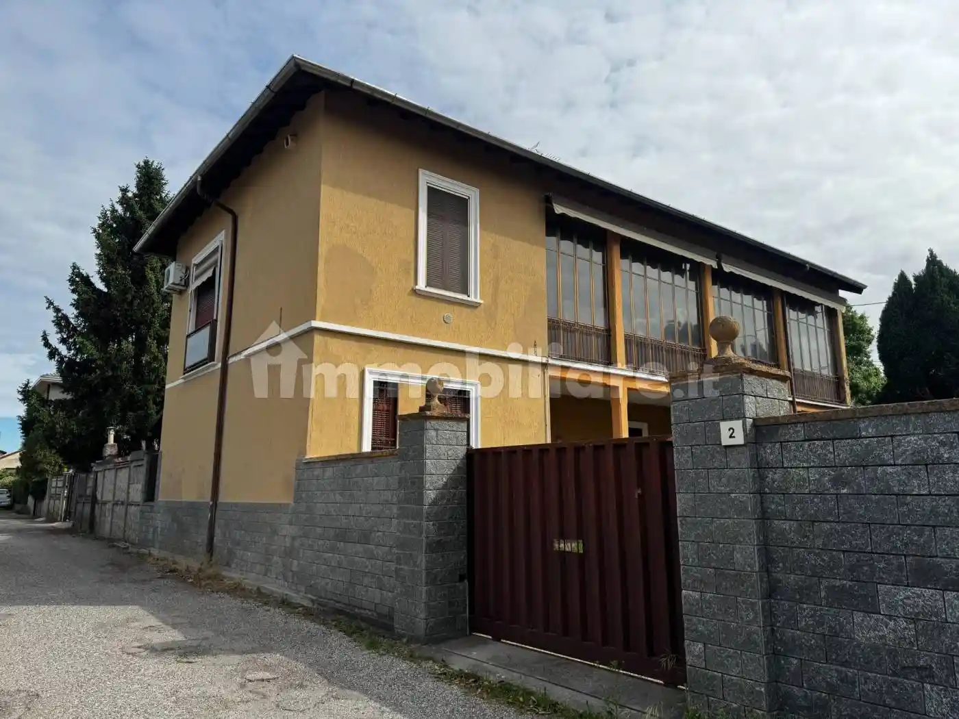 Villa in vendita a Fagnano Olona