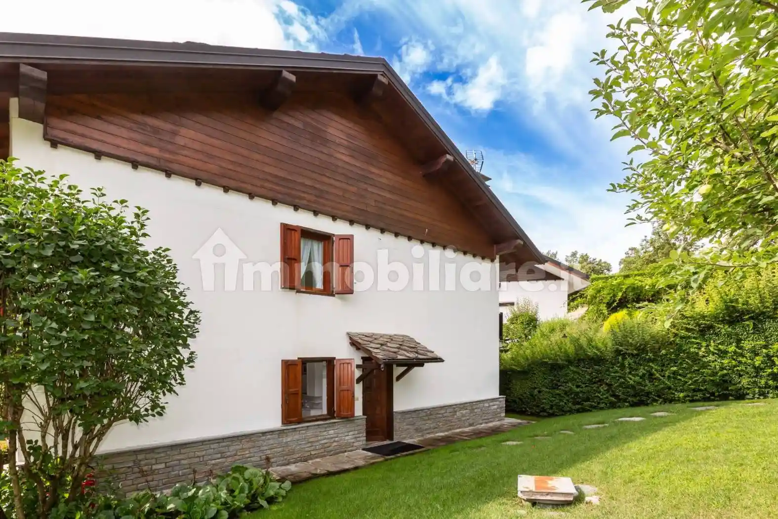 Villa in vendita a Challand-Saint-Anselme