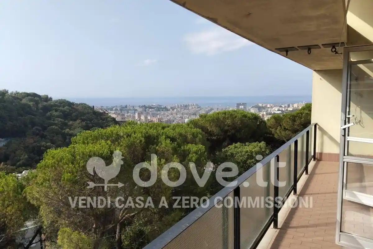 Appartamento in vendita a Genova
