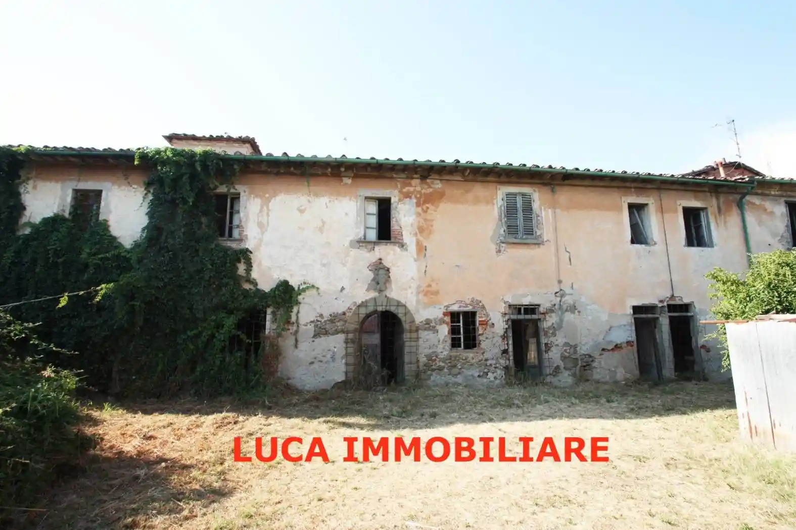 Palazzo - Edificio in vendita a Chiesina Uzzanese