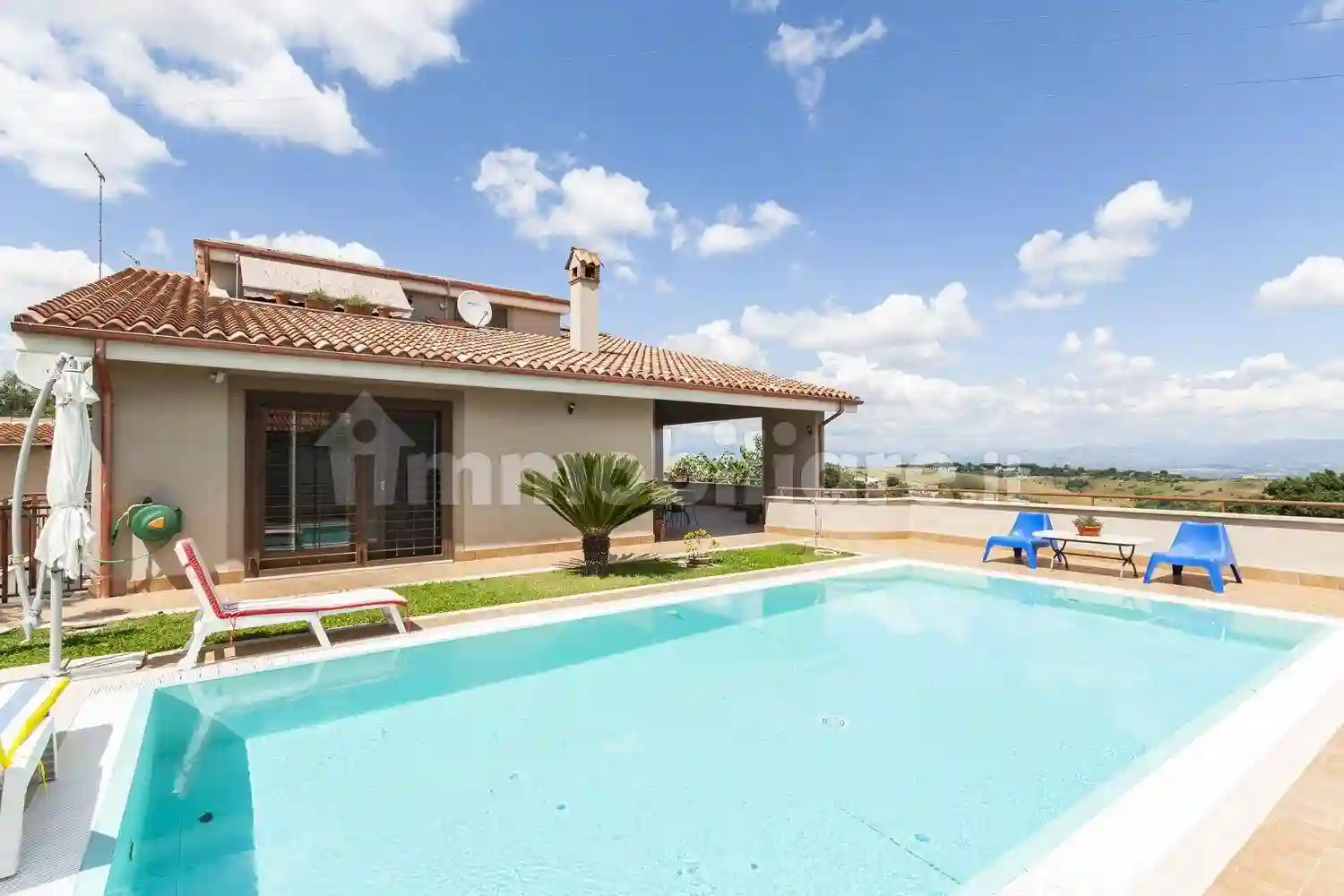Villa - foto 2