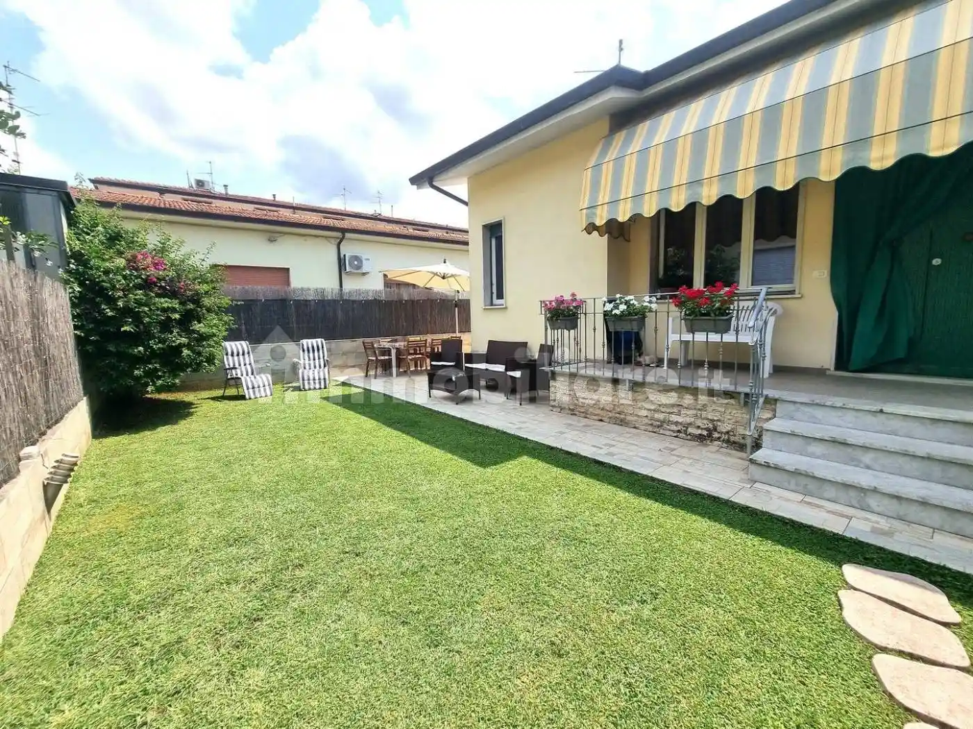 Villa in vendita a Viareggio