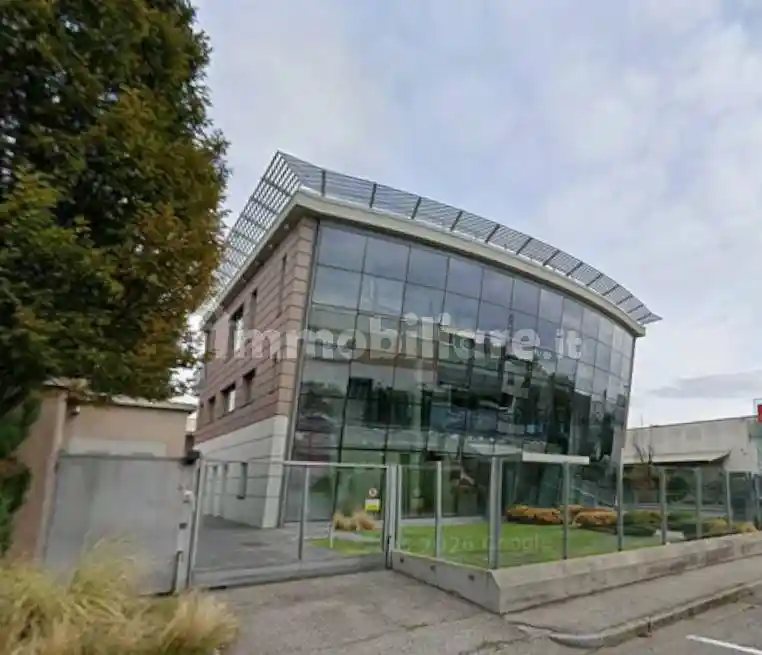Palazzo - Edificio in vendita a Brescia
