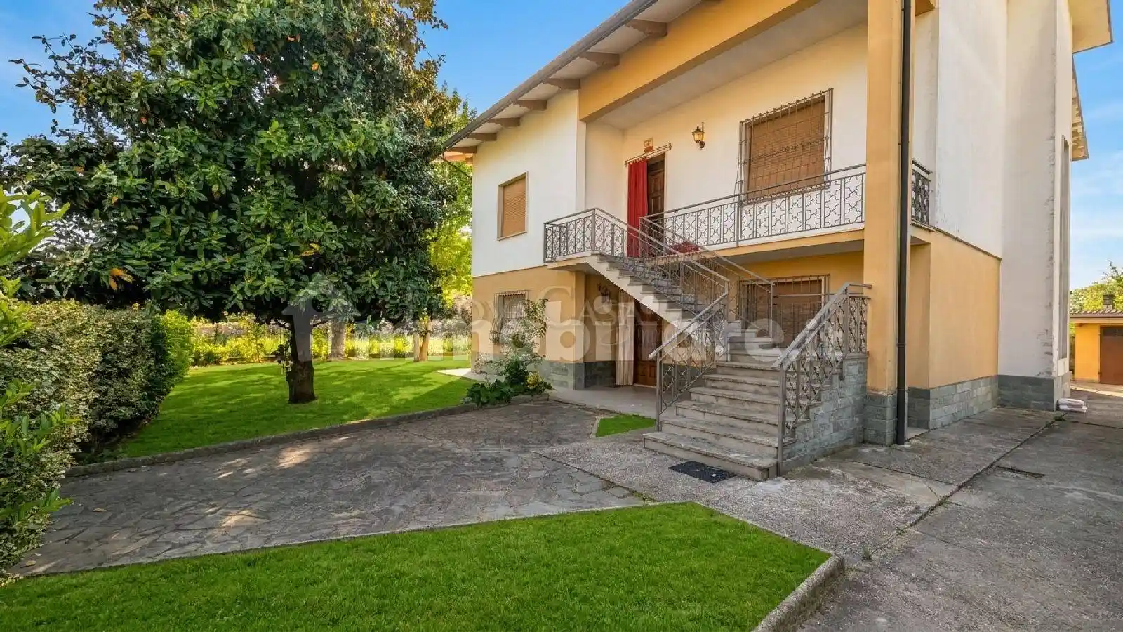 Villa in vendita a Polesine Zibello