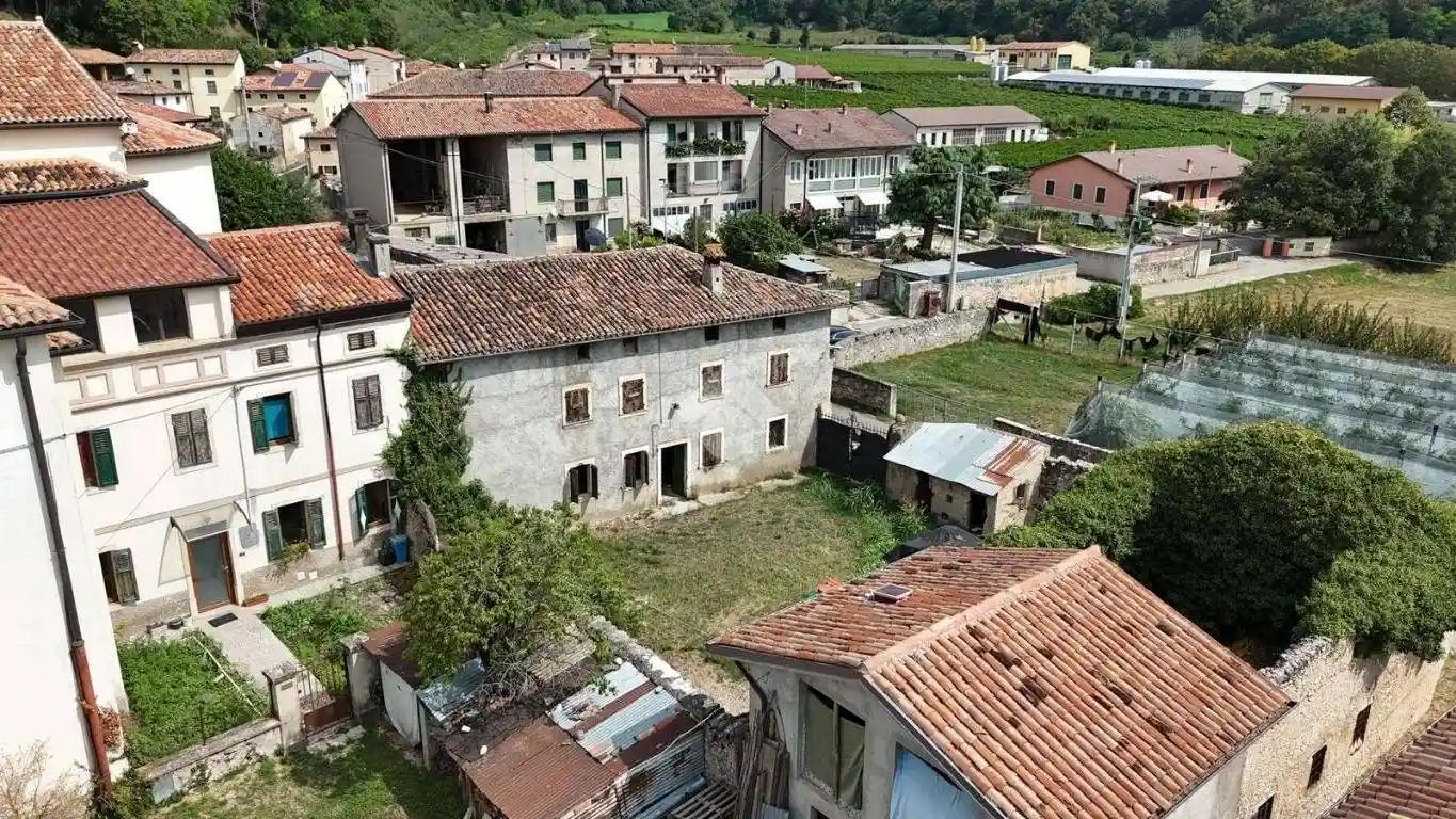 Casa indipendente in vendita a Tregnago