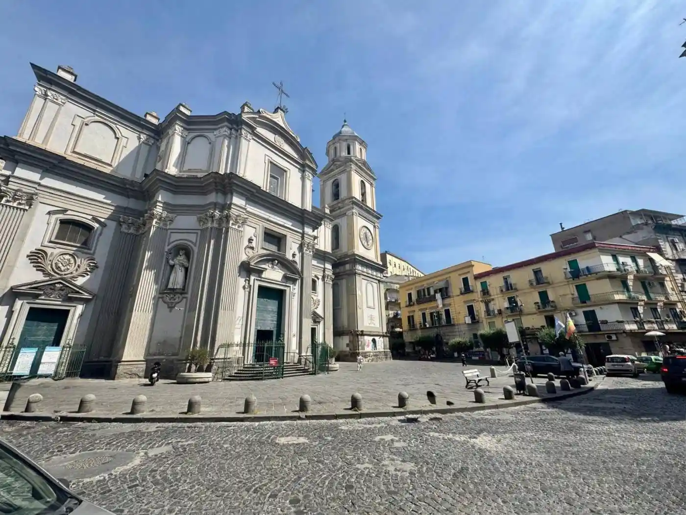 Appartamento in vendita a Napoli