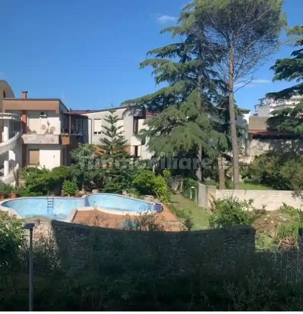 Villa in vendita a Telese Terme