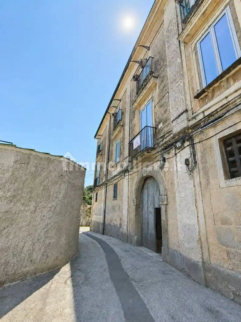 Appartamento in vendita a Teano