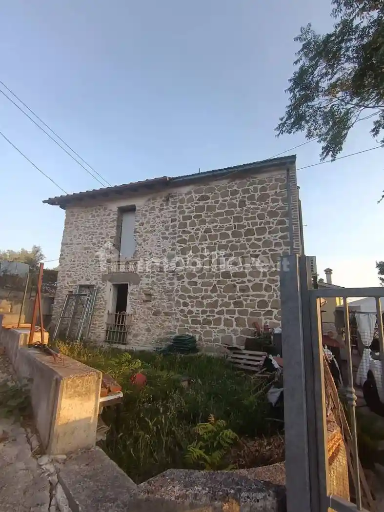 Appartamento in vendita a Montelibretti