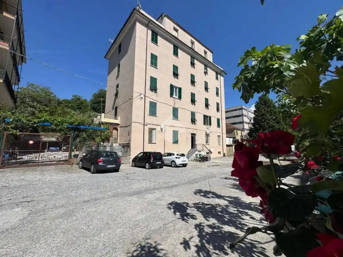 Appartamento in vendita a Genova