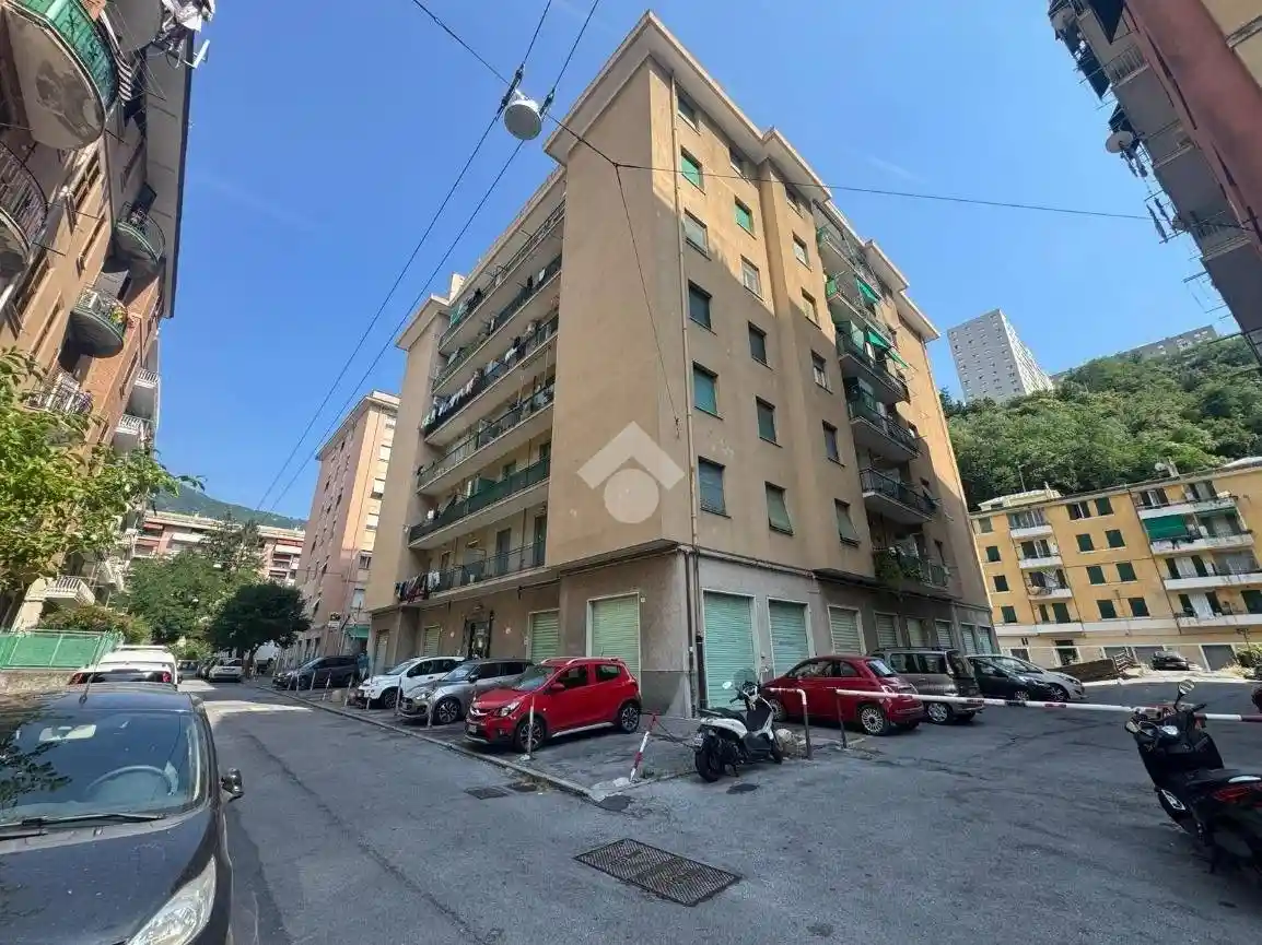 Appartamento in vendita a Genova