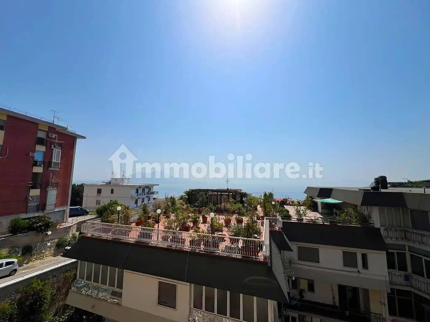 Appartamento in vendita a Napoli