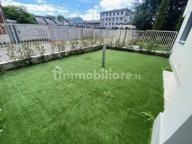 Appartamento in vendita a Monza