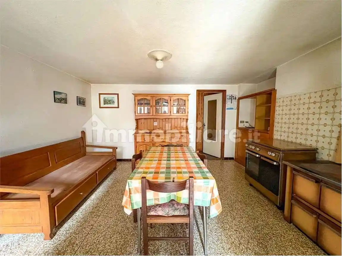 Appartamento in vendita a Villa di Chiavenna